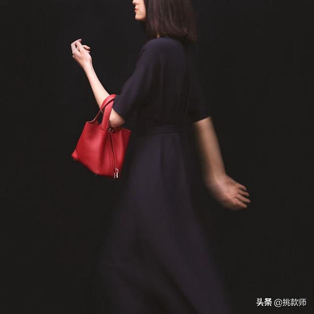 小众高级感手提包2022新款时尚（秋冬值得投资的梦幻手袋都在这）(53)