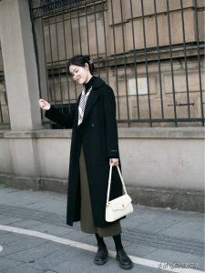 ​小个子女生穿搭技巧注意事项（小个子女孩更适合）