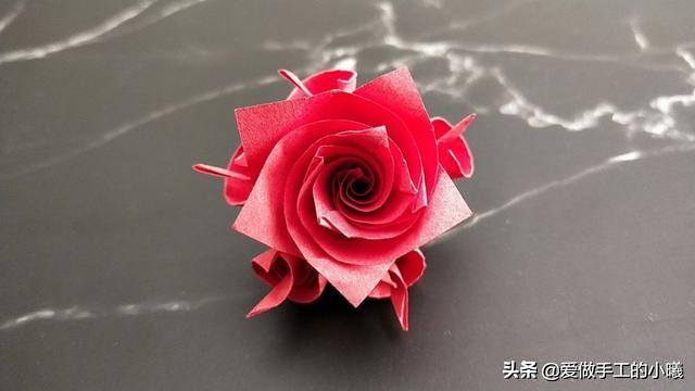 玫瑰花折纸教程来了你们喜欢吗（唯美玫瑰花图解）(30)