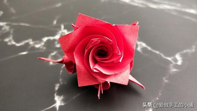 玫瑰花折纸教程来了你们喜欢吗（唯美玫瑰花图解）(29)