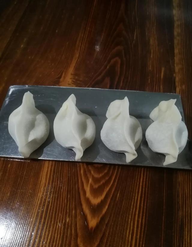 羊肉馅饺子的做法最正宗的做法（怎么做才能让饺子馅鲜香不膻）(7)