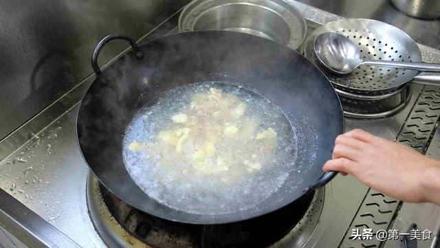 啤酒鸡的做法 最正宗的做法大全（啤酒鸡最正宗的做法）