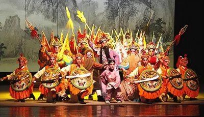 ​最后一个出场叫压什么(最后一个出场叫压轴吗)