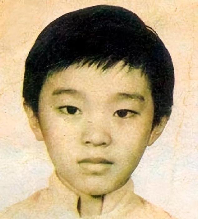 他们的“双眼皮”竟不是原装，原来功夫巨星和颜值男神也曾动过刀