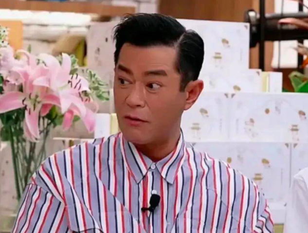 他们的“双眼皮”竟不是原装，原来功夫巨星和颜值男神也曾动过刀