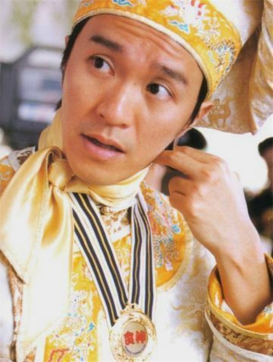 他们的“双眼皮”竟不是原装，原来功夫巨星和颜值男神也曾动过刀