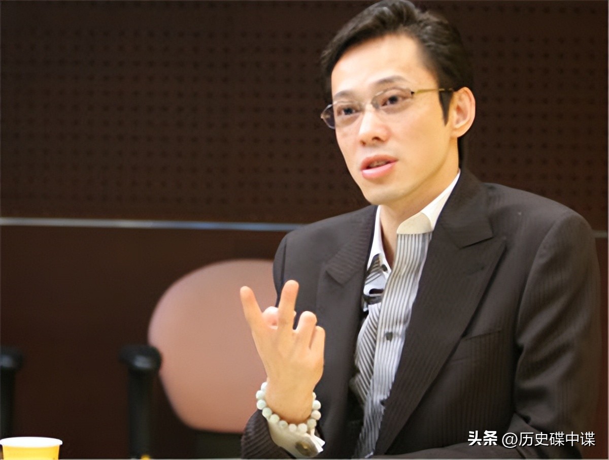 传奇华人李小牧，遇到危险提他能救命，他是日本黑白通吃的大佬