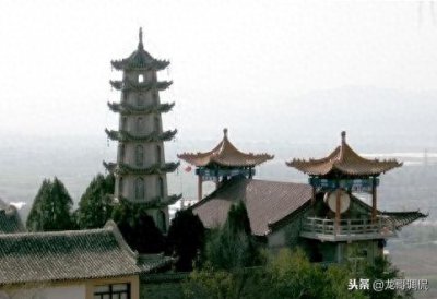 ​临洮县，隶属于甘肃省定西市 位于甘肃省中部