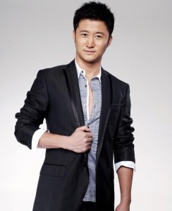 ​吴京：进特种部队前，太高估自己，当天就被打击得无地自容