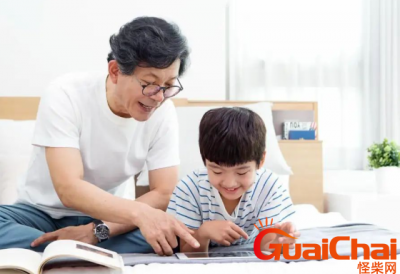 ​教育孩子时应该注意哪些问题（教育小学生的方法和经验）