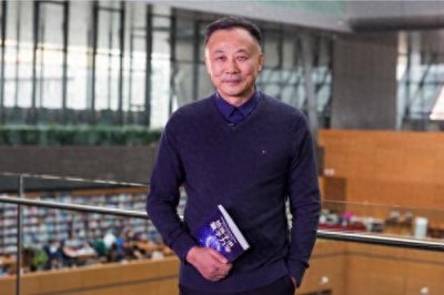 ​李淼：不惧院士的身份地位，是一个敢说真话的人
