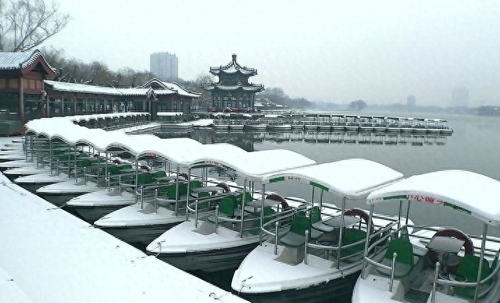 看泉城雪景读老舍《济南的冬天》，那感觉，太美了，自己体会