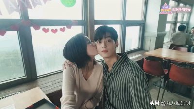 ​我的id是江南美人剧情介绍(自卑少女遇上脸蛋天才)