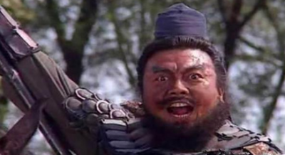 ​在《三国演义》中，张飞用了什么办法收服老将严颜？