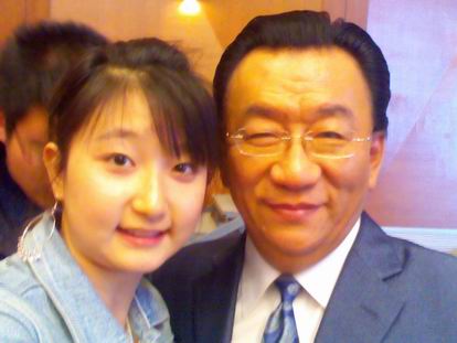 侯耀文的老婆是谁 离婚的内幕
