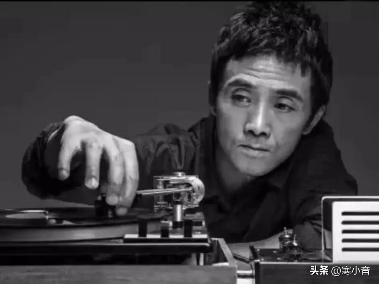张楚的个人资料简介（摇滚歌手张楚的音乐经历介绍）-