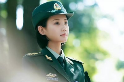 ​演过当兵的女演员(我喜欢看这8位)