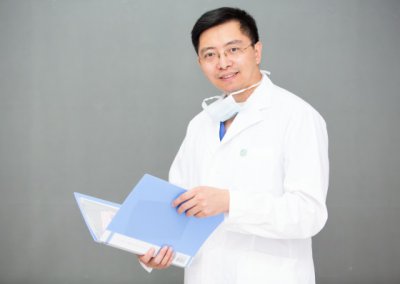 ​埋线双眼皮拆线 双眼皮手术后的恢复过程