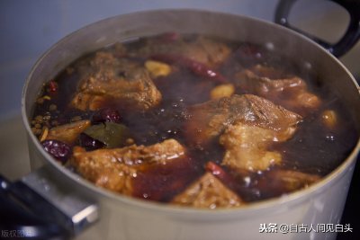 ​酱牛肉占什么料好吃？怎么调？