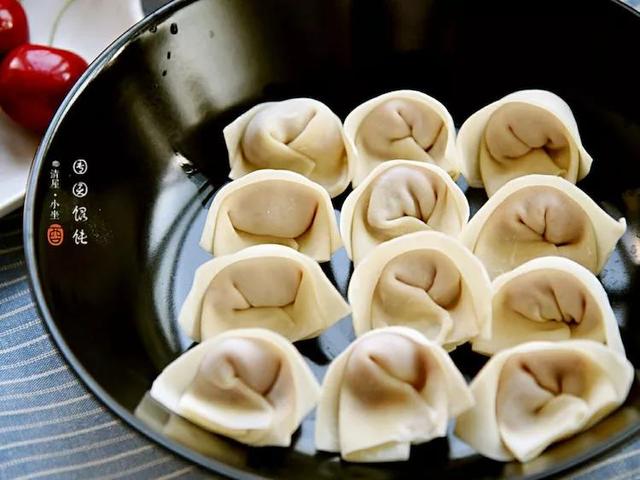 2种馄饨包法