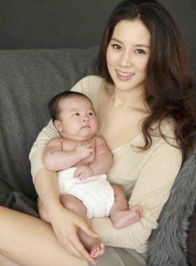​黎姿徐子淇长得像 黎姿徐子淇同框