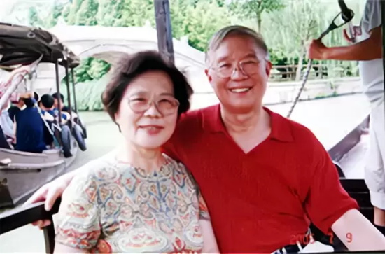 韩红母亲是干什么工作的（韩红母亲的故事经历）