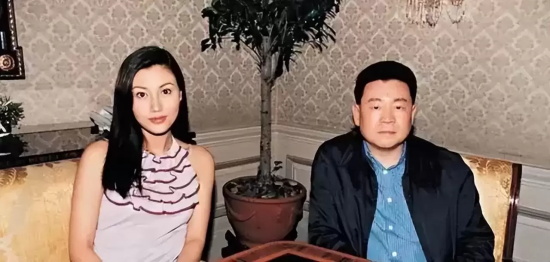 蔡少芬刘銮雄怎么回事？