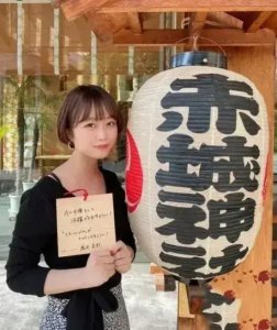 ​高学历迷妹渡边真央美图合集，小纱仓真菜！