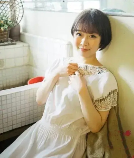 高学历迷妹渡边真央美图合集，小纱仓真菜！
