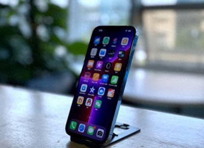 ​iphone 13 pro max(苹果走上了平庸之路？iPhone 13 Pro Max评测)