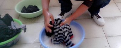 ​衣服上弄上染发剂了怎么办 衣服上搞到染发剂怎么办