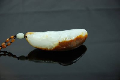 ​天然和田玉的鉴别方法 和田玉的鉴定