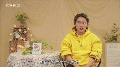 ​手机屏幕进水了之后有水印怎么办vivo 手机屏幕进水了之后有水印怎么办解决方法