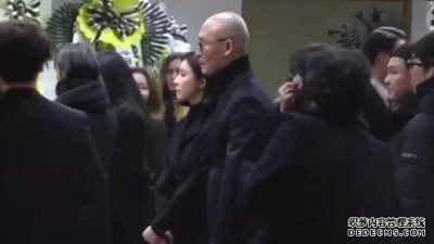 ​金钟铉有过几个女友和申世京分手原因金钟铉提起申世京恋情回顾