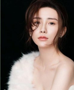 ​马秋子惊艳的照片并不是郑凯的女朋友
