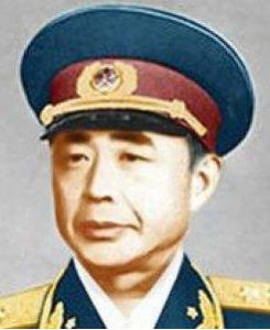 ​陈明仁简介（陈明仁开国上将）
