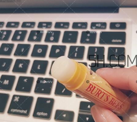 小蜜蜂润唇膏怎么样 小蜜蜂润唇膏哪款好