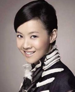 ​曾宝仪个人资料