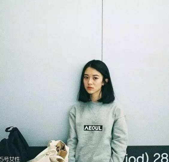 染发哪个颜色自然 染出来比较自然的发色颜色