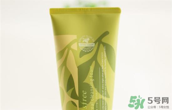 悦诗风吟绿茶洗面奶适合什么肤质？悦诗风吟洗面奶适合油性肌肤吗？