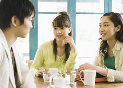​男朋友为什么会喜欢闺蜜 如何避免男朋友喜欢闺蜜