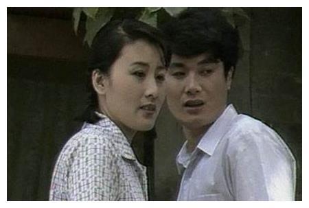 她39年前应征入伍，与亿万富豪一见钟情，如今被称为国民媳妇！