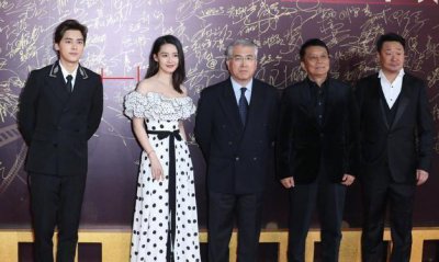 ​李沁李易峰同台“避嫌”真相大曝光! 不是谈过恋爱, 而是因为这个