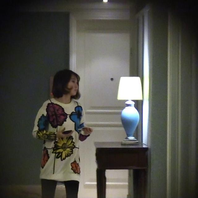 张丹峰再度同房幽会经纪人“很正常”，洪欣删光微博婚变疑坐实