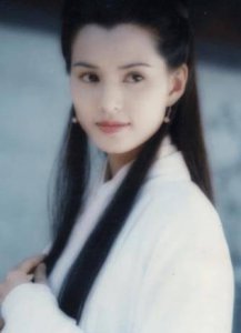 ​李若彤的小龙女，刘亦菲的小龙女，陈妍希的小龙女，看到杨颖：眼前一
