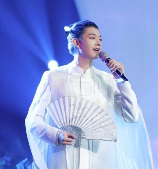 《中国好歌曲》一首《卷珠帘》惊艳红遍大江南北