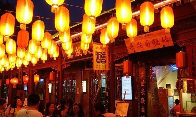 来西安去回民街还是永兴坊，当地人大多数会选择永兴坊，为什么