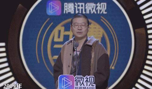 白莲花、下跪、装纯？李诞的文案大概是在“孙e兴的bot”上看来的