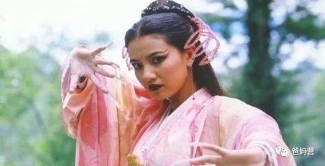 高圆圆回忆母亲，看哭了30000+网友：《我曾以为，我永远不会像她》