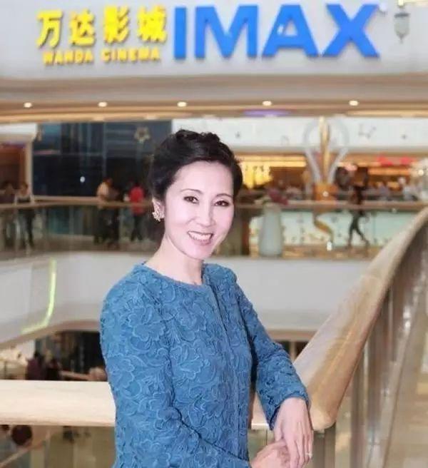 王思聪的妈妈林宁：神秘的背后，是满满少女心和霸气女王范